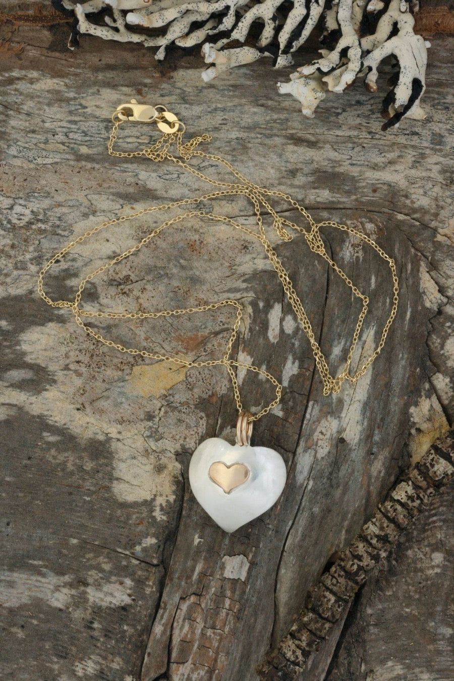 Gold heart necklace