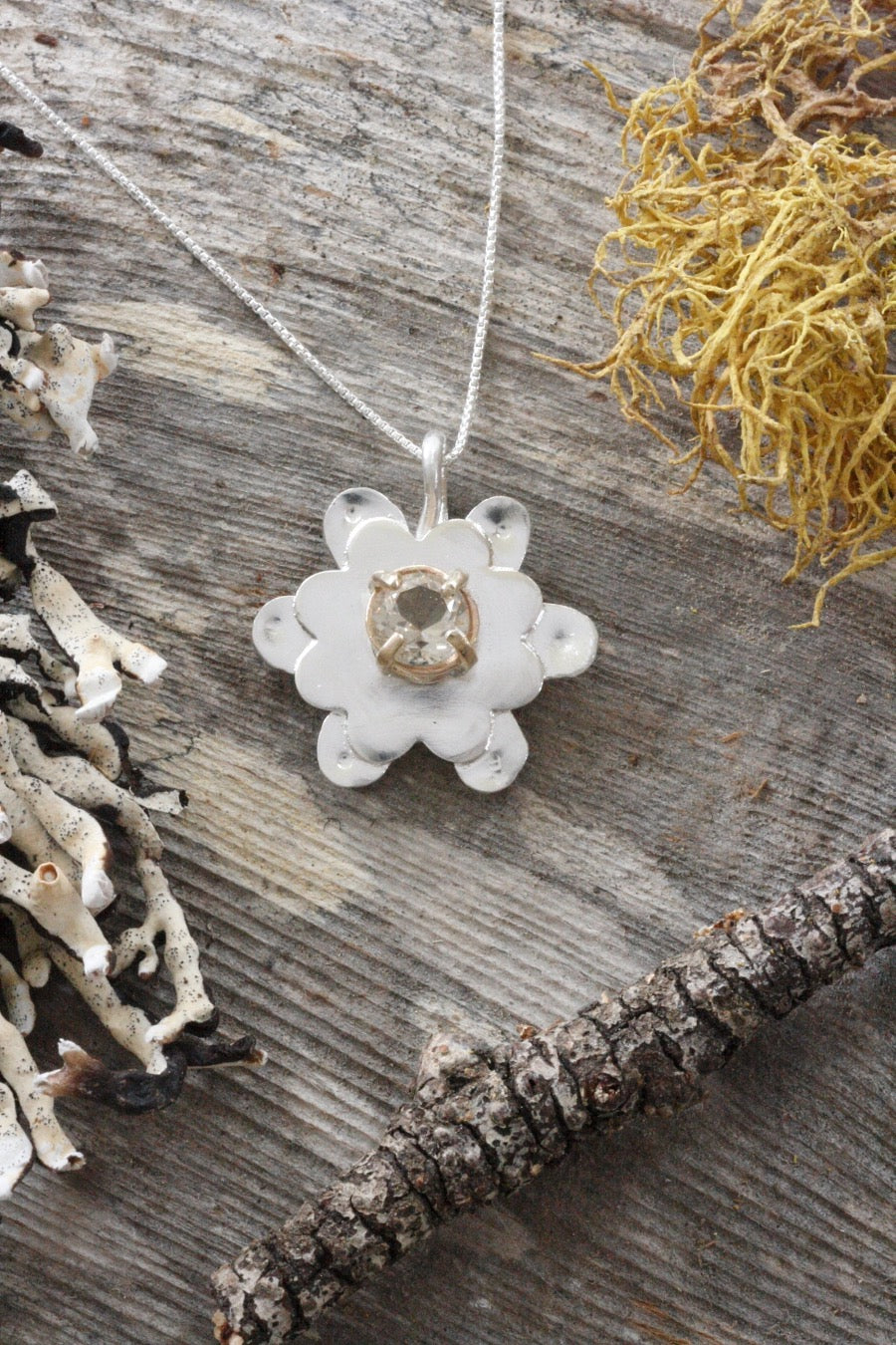 Oregon Sunstone Necklace 14K Gold