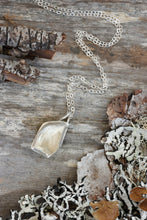 Load image into Gallery viewer, Oregon Sunstone Pendant in Sterling Silver
