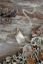Load image into Gallery viewer, Oregon Sunstone Pendant in Sterling Silver
