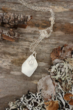 Load image into Gallery viewer, Oregon Sunstone Pendant in Sterling Silver

