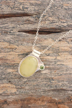 Load image into Gallery viewer, peridot necklace
